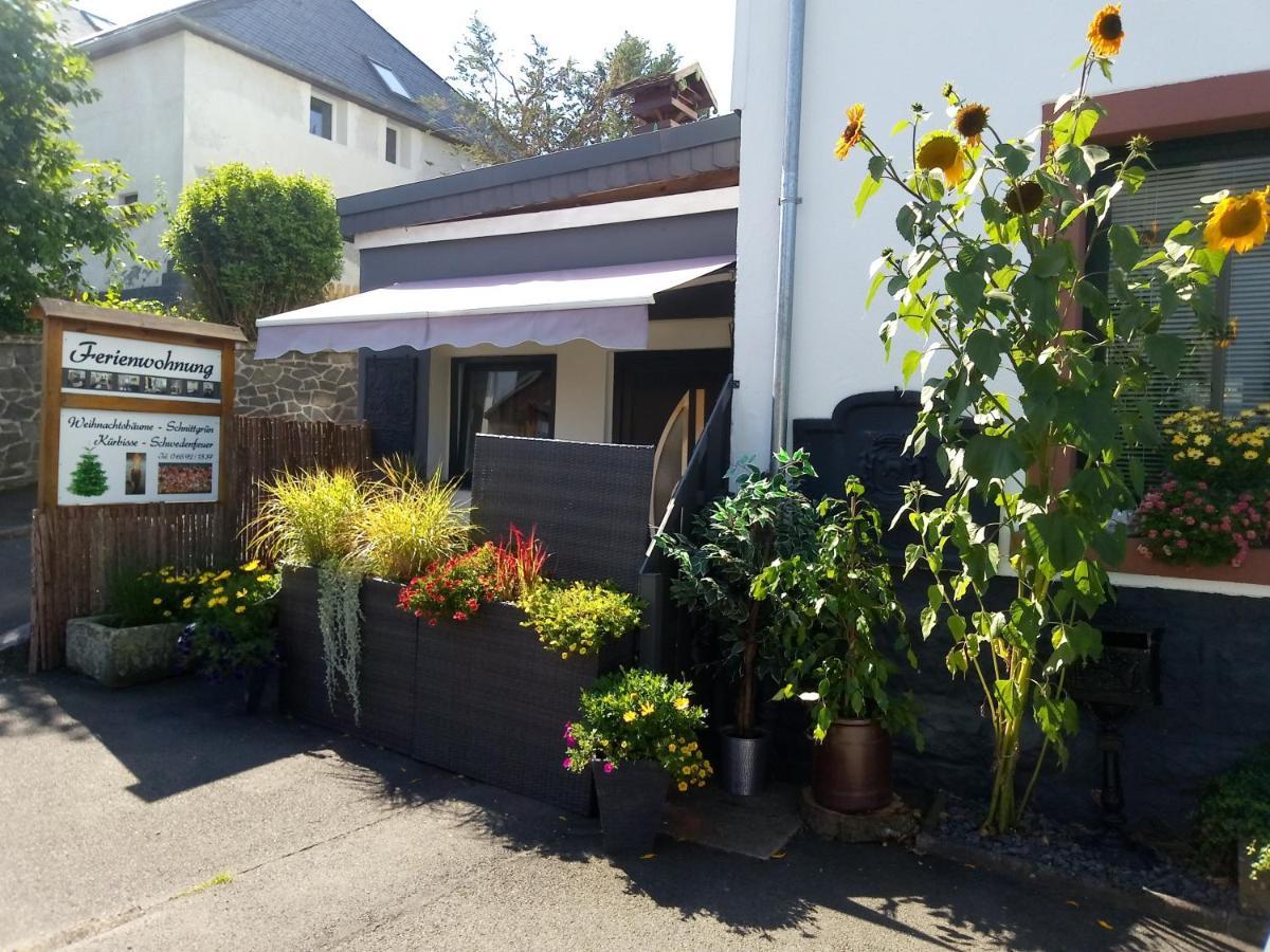 Haus Marion Apartment Daun Exterior photo